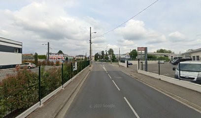 A.c.t.a., Centre de Contrôle Technique Automobile à Décines-Charpieu