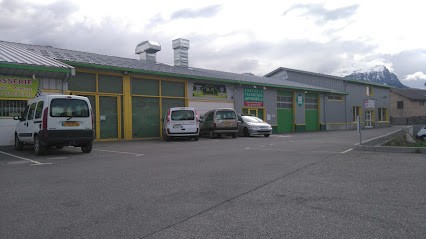 DEKRA Contrôle Technique, Centre de Contrôle Technique Automobile à Embrun