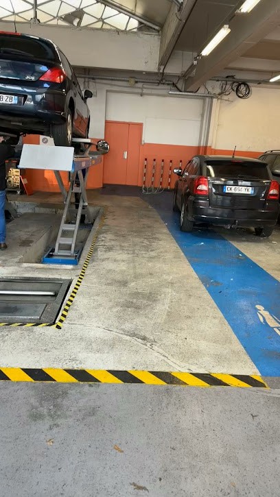 DEKRA Contrôle Technique, Centre de Contrôle Technique Automobile à Valence