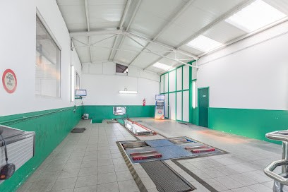 DEKRA Contrôle Technique, Centre de Contrôle Technique Automobile à Ustaritz